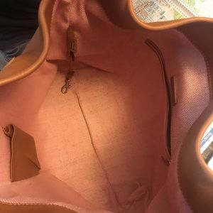 Dooney & Bourke camel tan